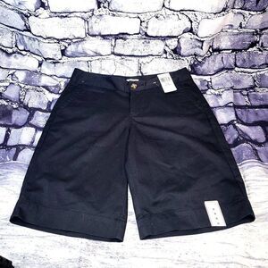 Dockers black walking shorts NWT